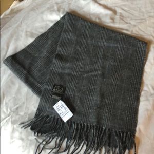 Jos A Bank cashmere scarf